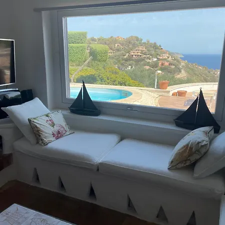 Bianca, Piscina E Panorama