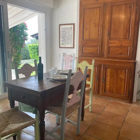 Bianca, Piscina E Panorama